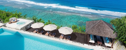 Grand Cliff-Front Residence