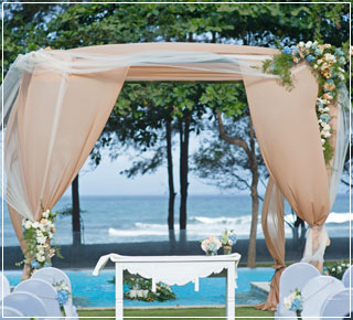 Vintage Wedding in Bali Villa Puri Nirwana